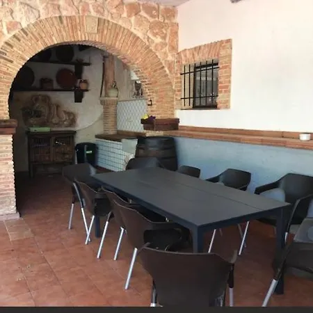Holiday home Casa Rural Las Chimeneas Casasimarro